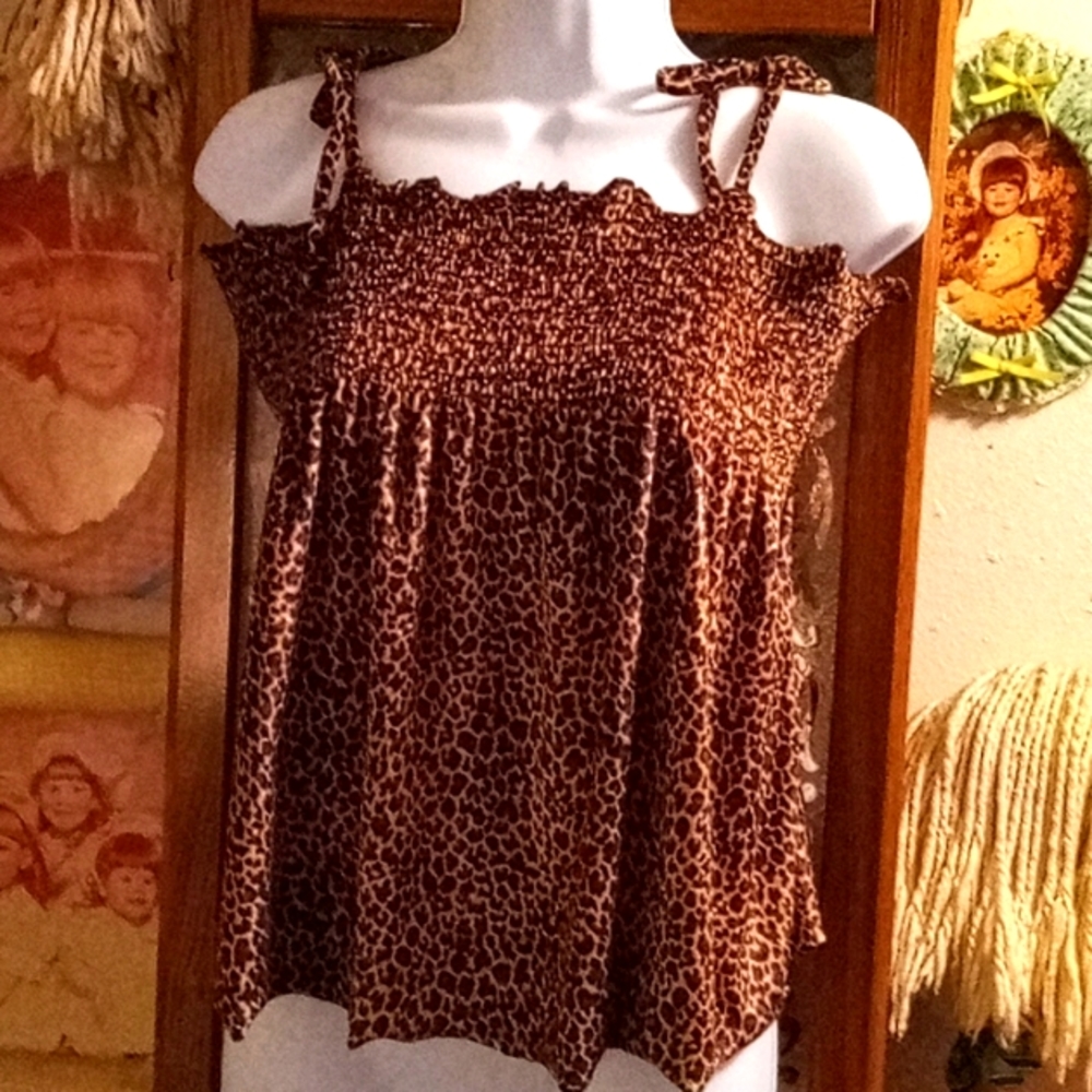 Super Cute, Vintage 90s, Leopard Print, Soft & Flowing Smock Top🐆💥🐯
